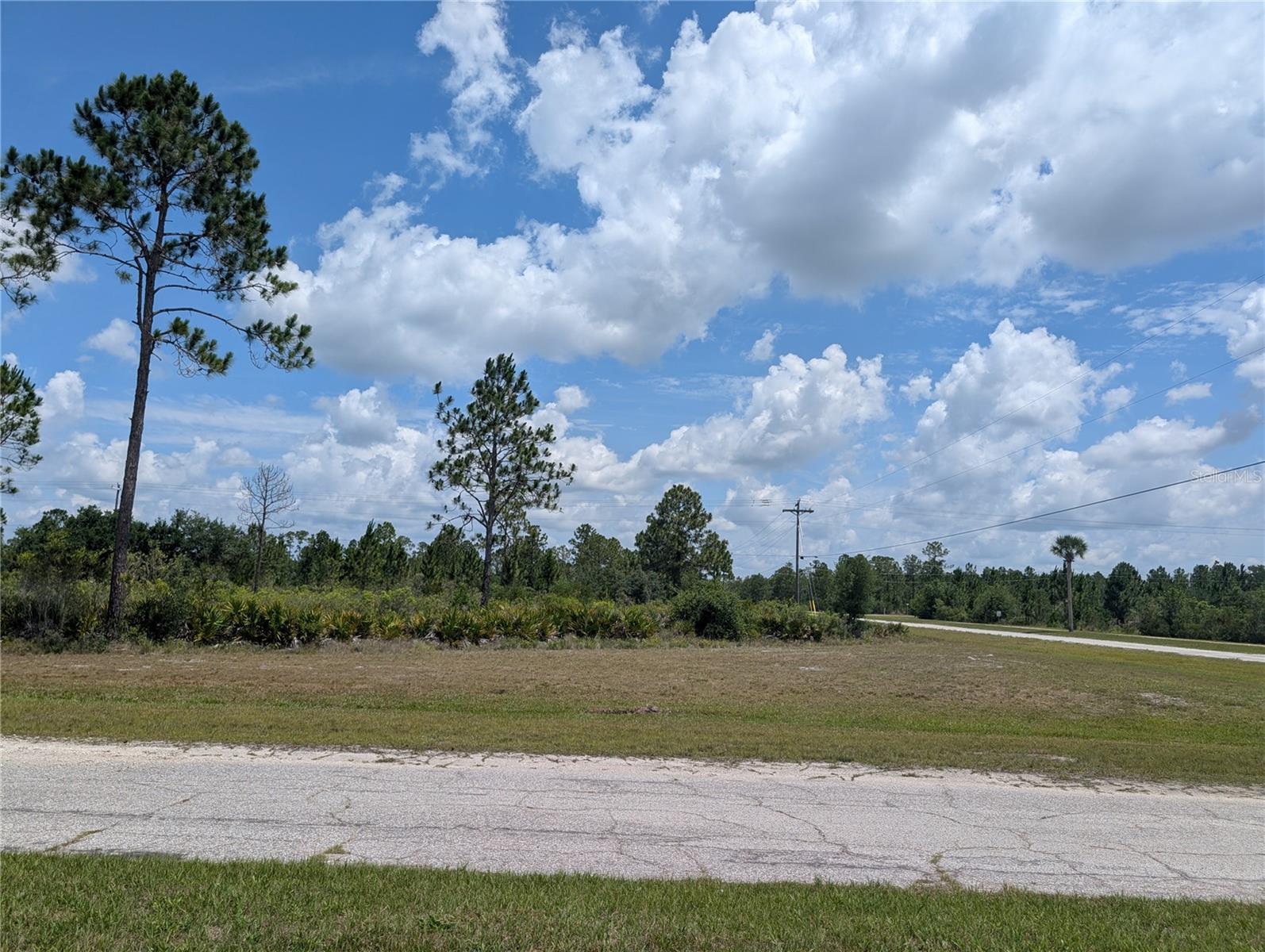 402 JAPONICA DR, INDIAN LAKE ESTATES, FL, 33855