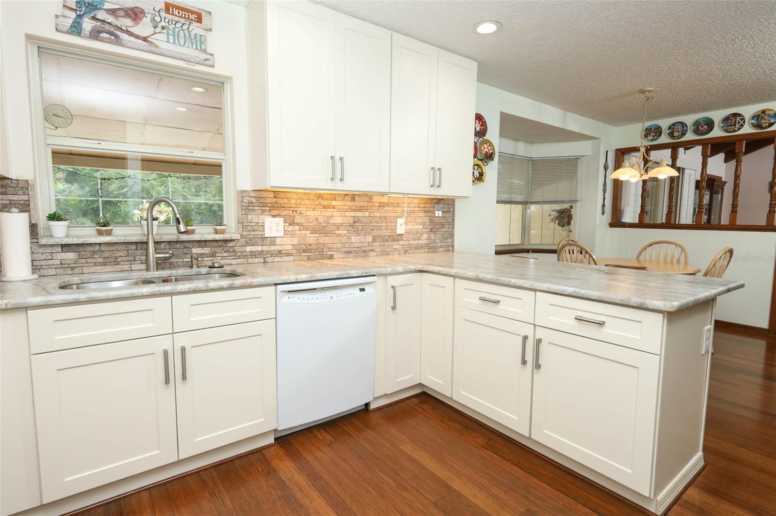 313 WHITE OAK DR, ALTAMONTE SPRINGS, FL, 32701