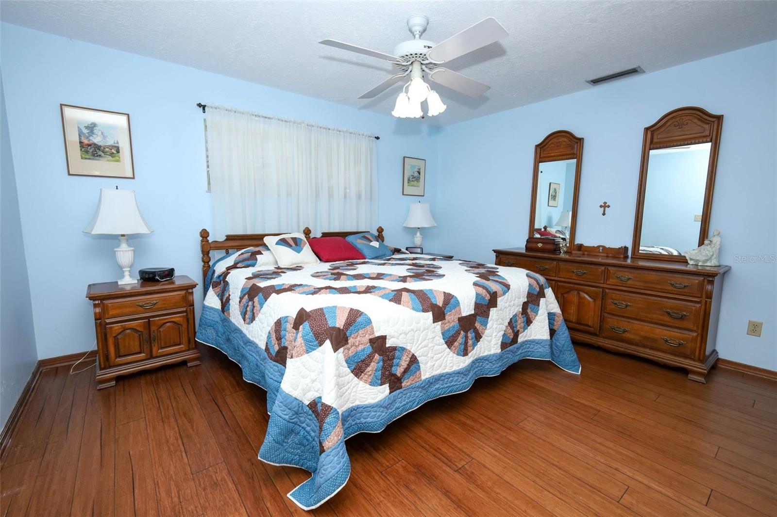 313 WHITE OAK DR, ALTAMONTE SPRINGS, FL, 32701