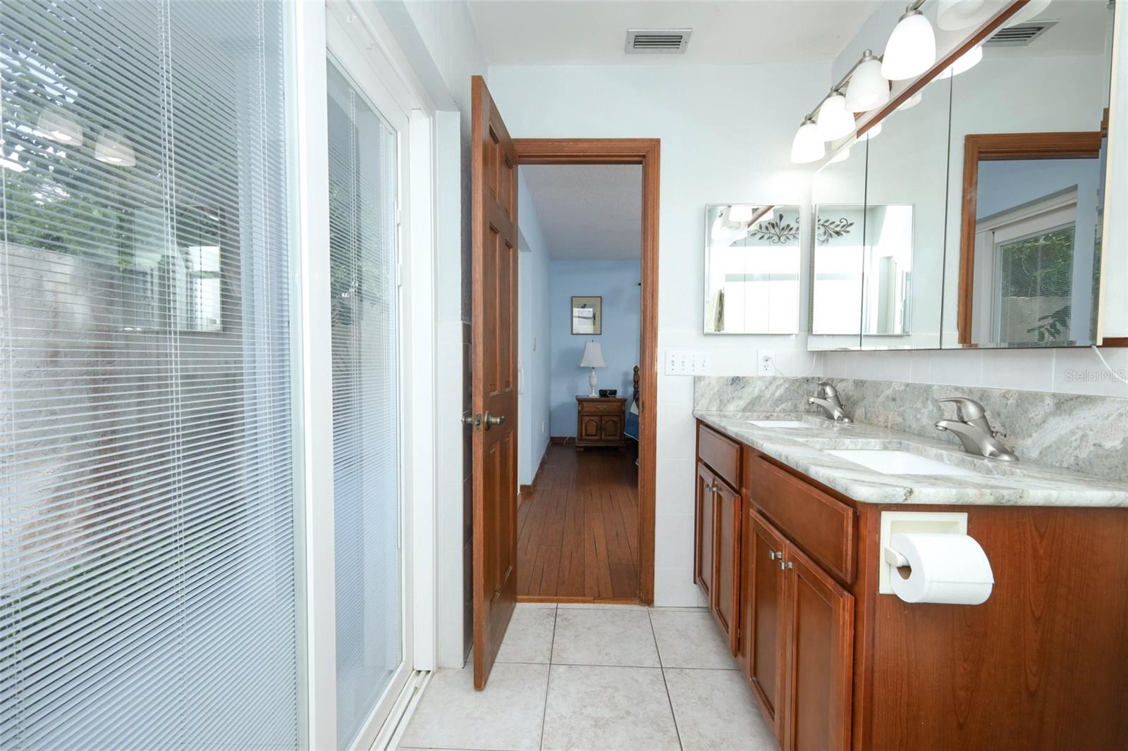 313 WHITE OAK DR, ALTAMONTE SPRINGS, FL, 32701