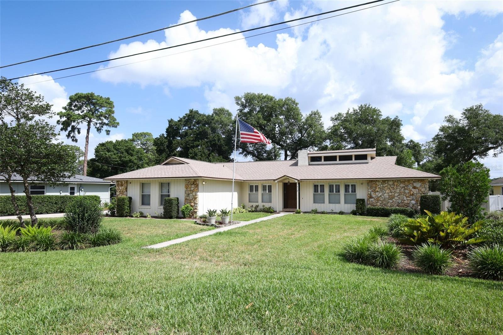 313 WHITE OAK DR, ALTAMONTE SPRINGS, FL, 32701