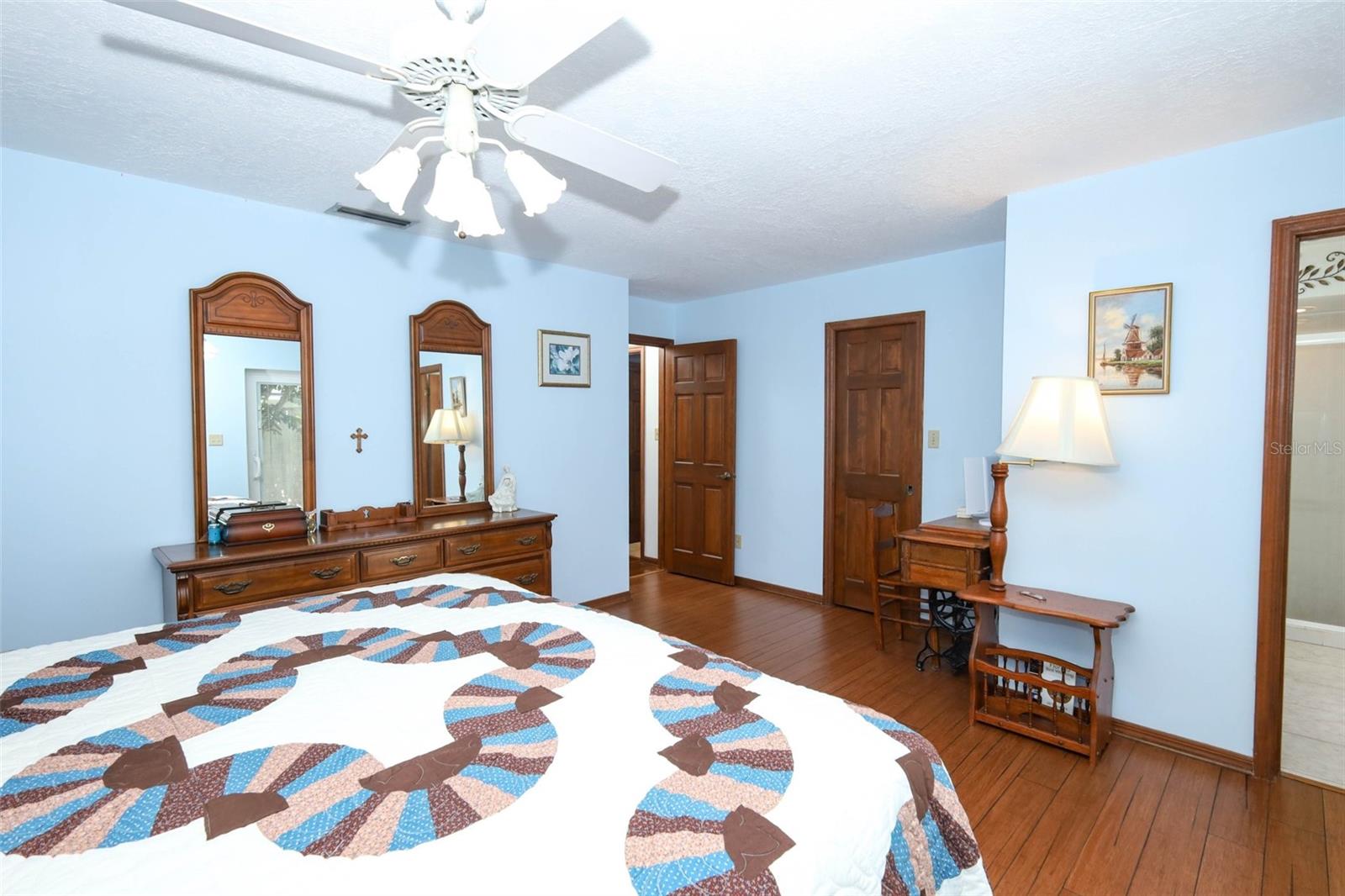 313 WHITE OAK DR, ALTAMONTE SPRINGS, FL, 32701