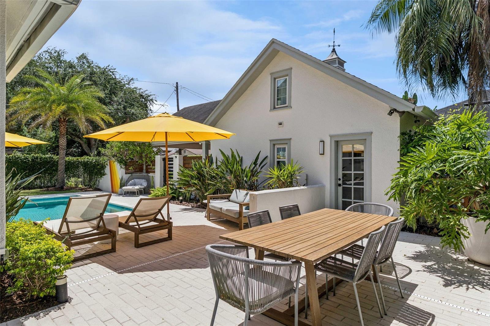 442 WOODLAND ST, ORLANDO, FL, 32806