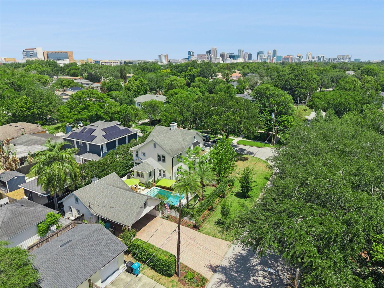 442 WOODLAND ST, ORLANDO, FL, 32806