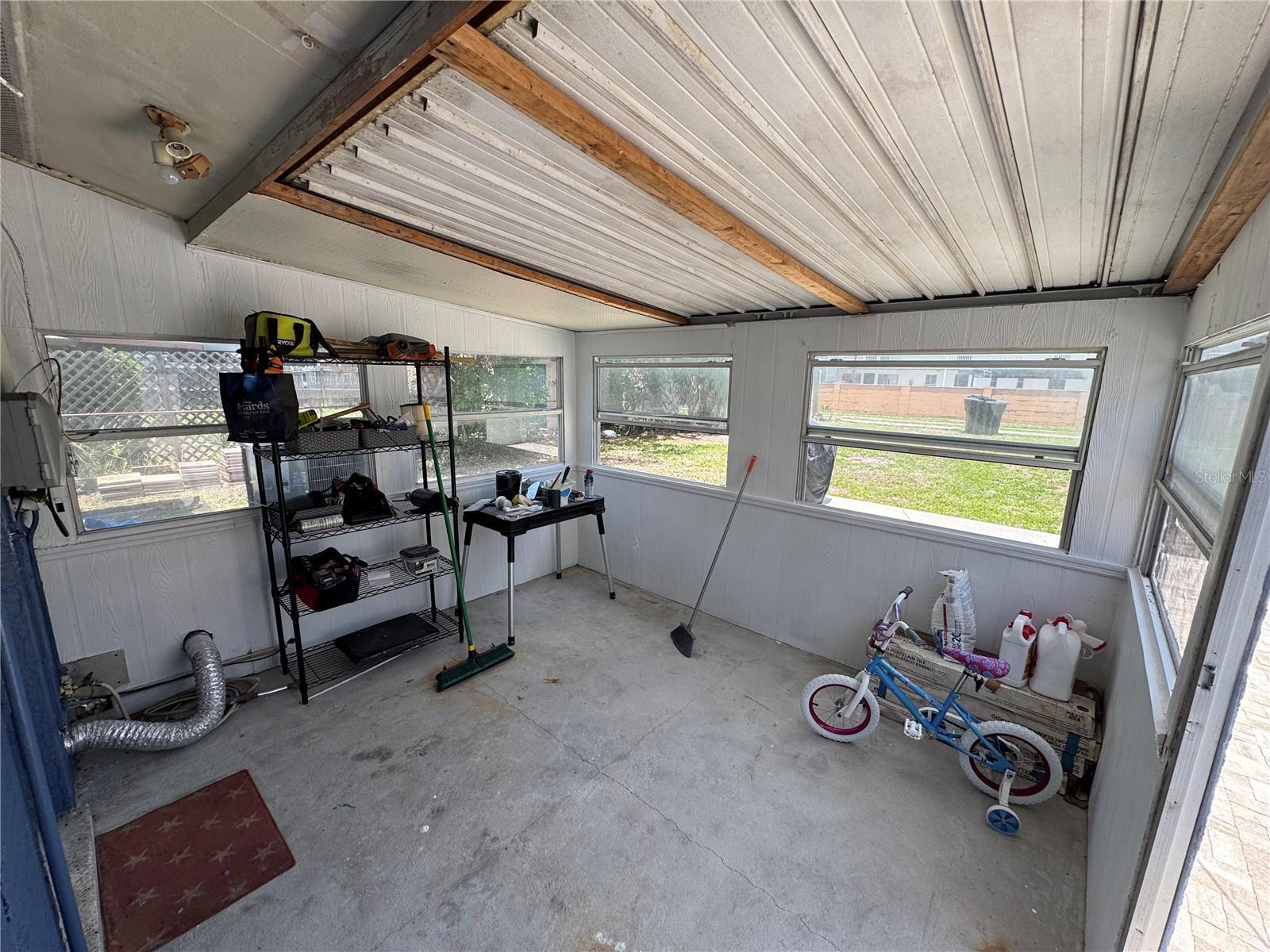 631 75TH AVE N, ST PETERSBURG, FL, 33702