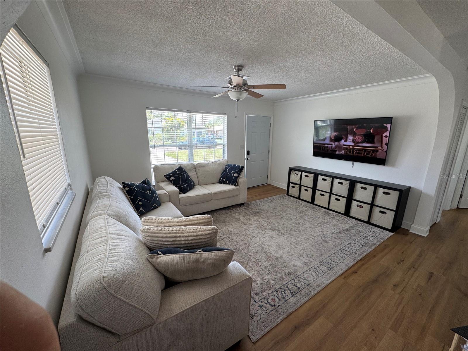 631 75TH AVE N, ST PETERSBURG, FL, 33702