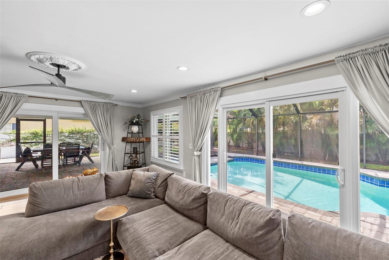 1511 S SHERIDAN FOREST DR, TAMPA, FL, 33629