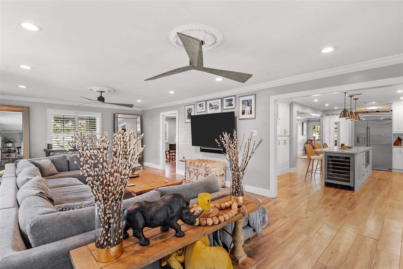 1511 S SHERIDAN FOREST DR, TAMPA, FL, 33629