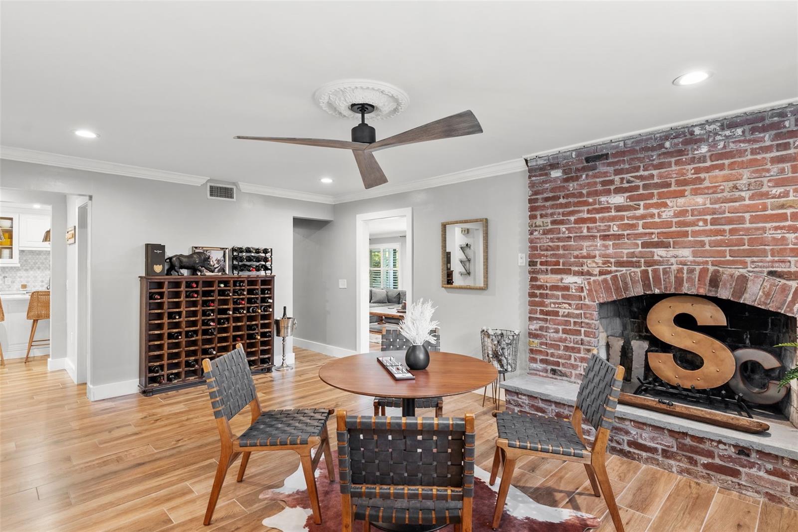 1511 S SHERIDAN FOREST DR, TAMPA, FL, 33629