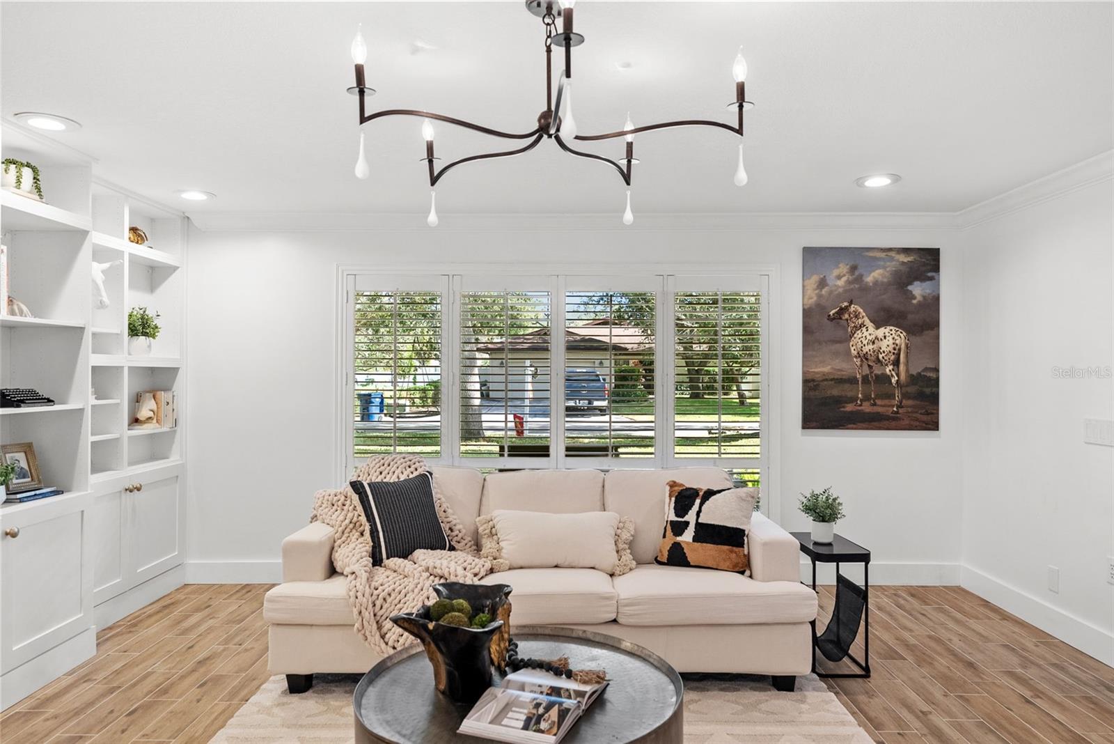 1511 S SHERIDAN FOREST DR, TAMPA, FL, 33629