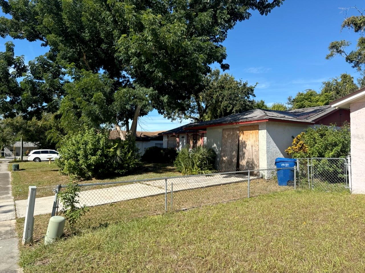 1580 OAK VILLAGE DR, LARGO, FL, 33778