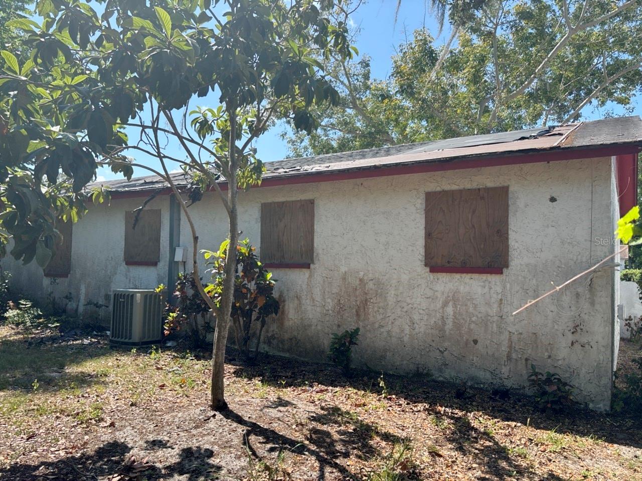 1580 OAK VILLAGE DR, LARGO, FL, 33778