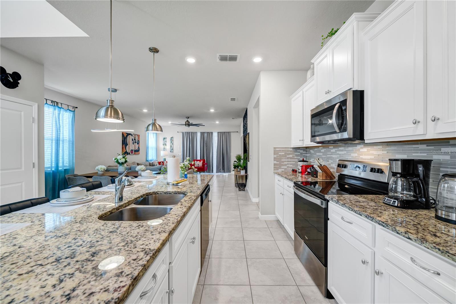 3883 LANA AVE, DAVENPORT, FL, 33897