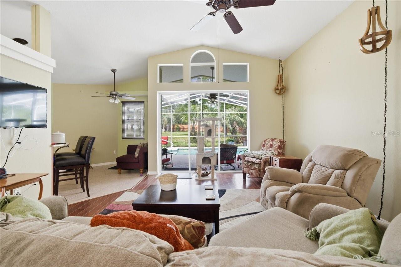 11312 LARK SPARROW RD, WEEKI WACHEE, FL, 34614