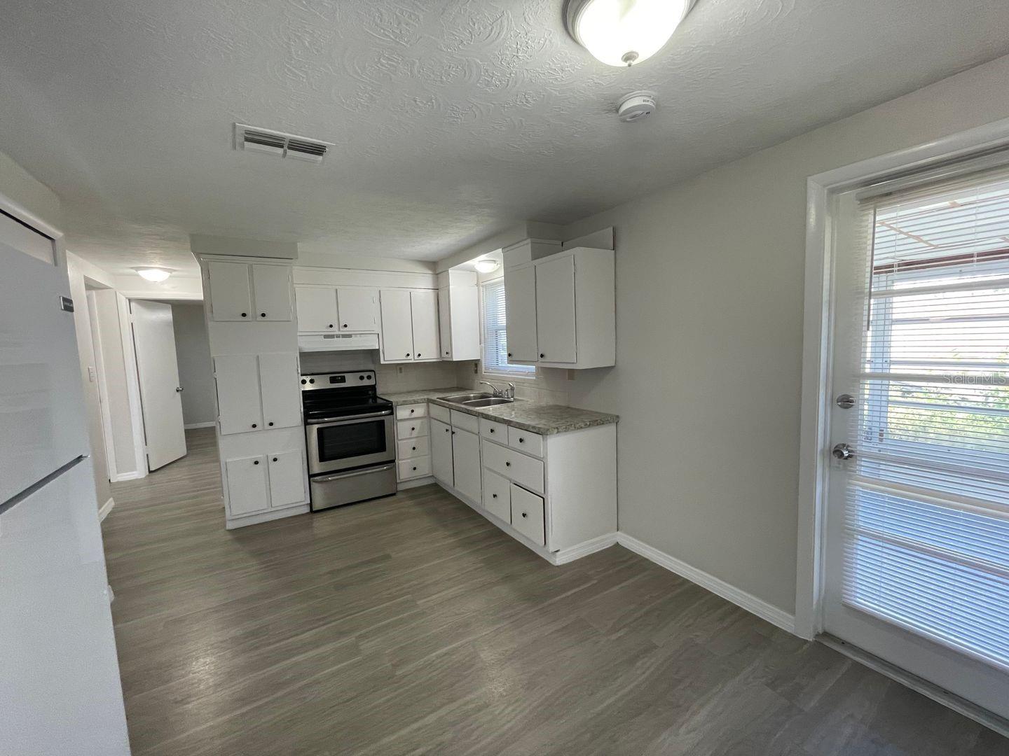 1130 POWERSONG ST, HOLIDAY, FL, 34690