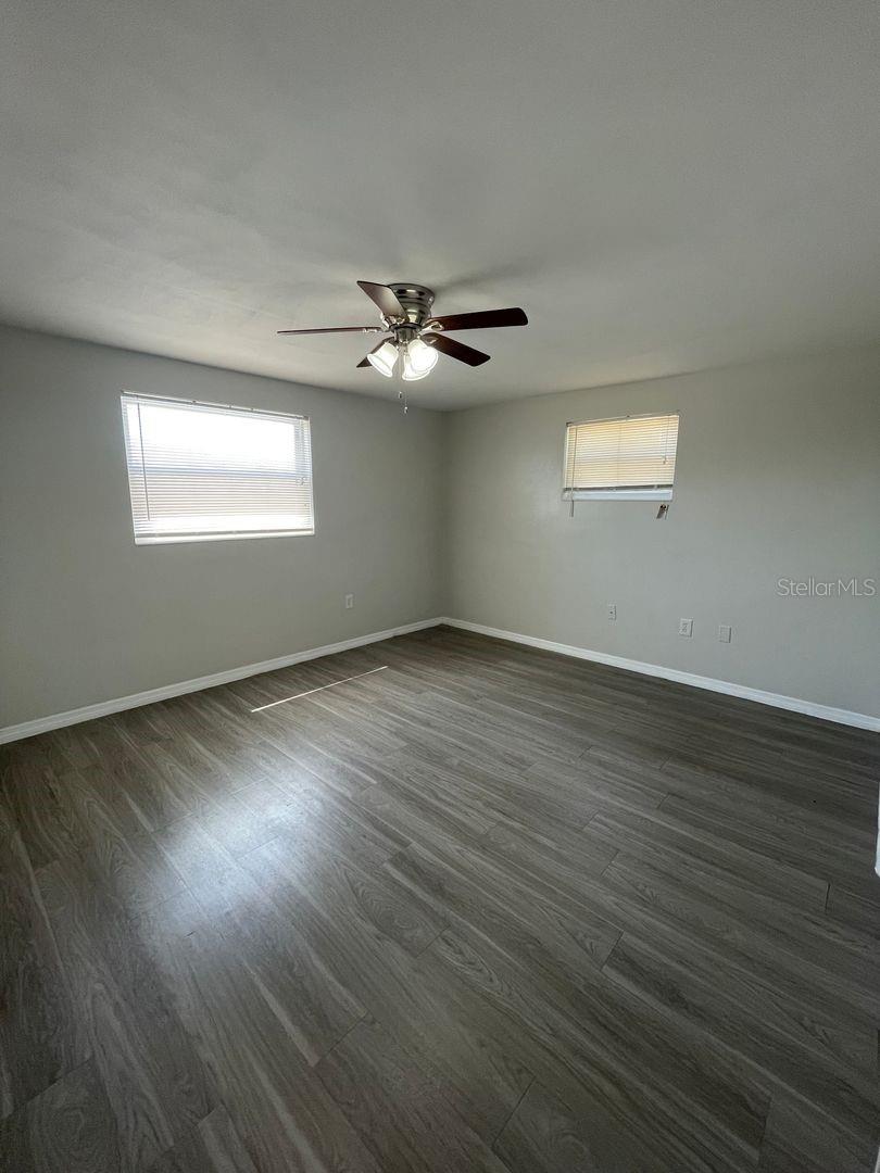 1130 POWERSONG ST, HOLIDAY, FL, 34690
