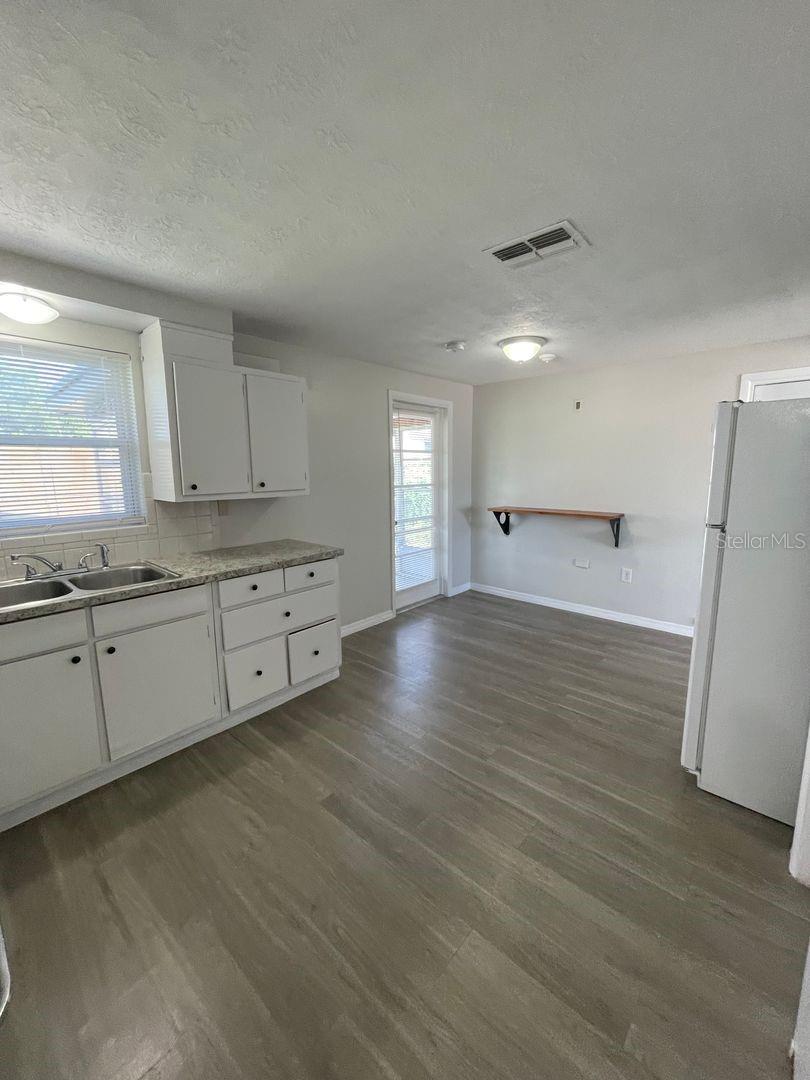 1130 POWERSONG ST, HOLIDAY, FL, 34690