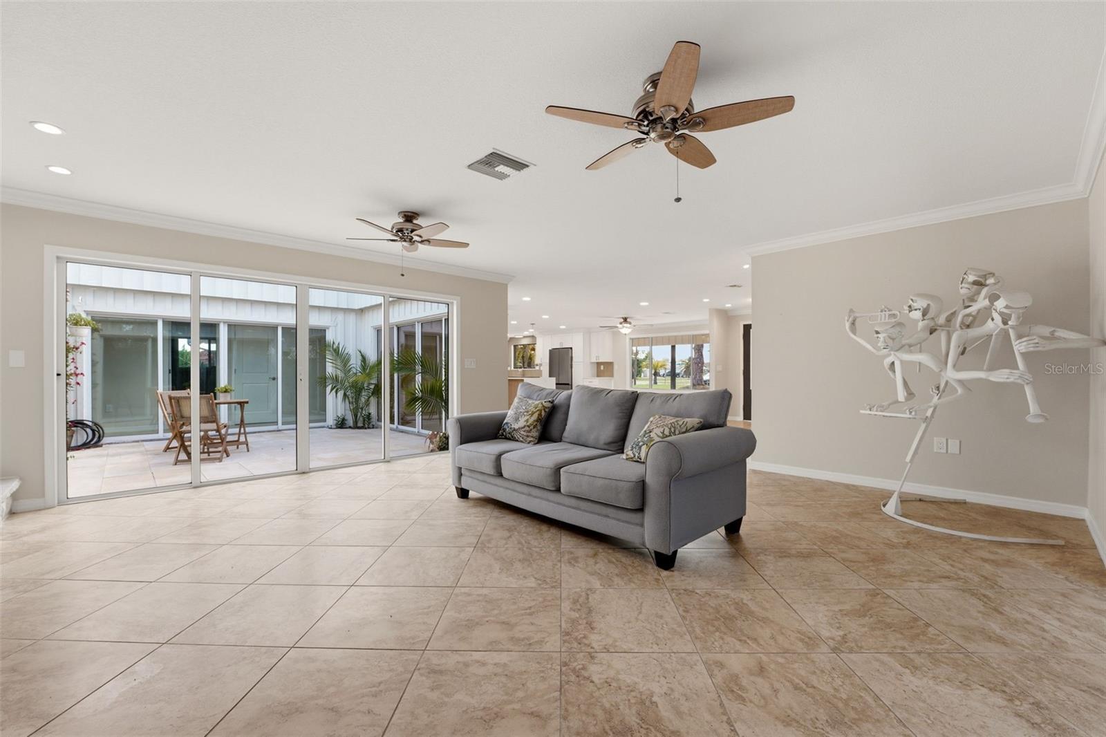2180 W DOLPHIN DR, ENGLEWOOD, FL, 34223