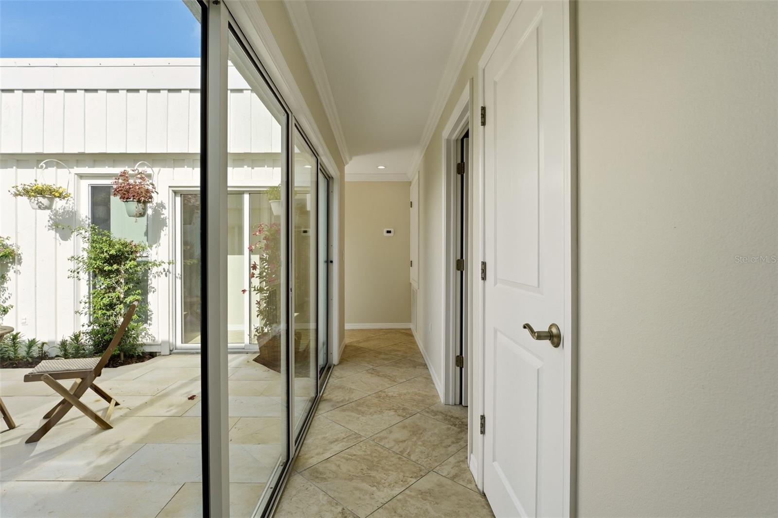 2180 W DOLPHIN DR, ENGLEWOOD, FL, 34223