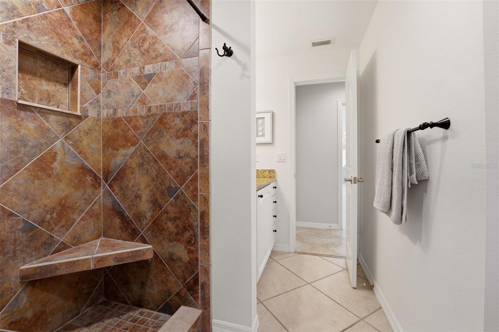 2180 W DOLPHIN DR, ENGLEWOOD, FL, 34223