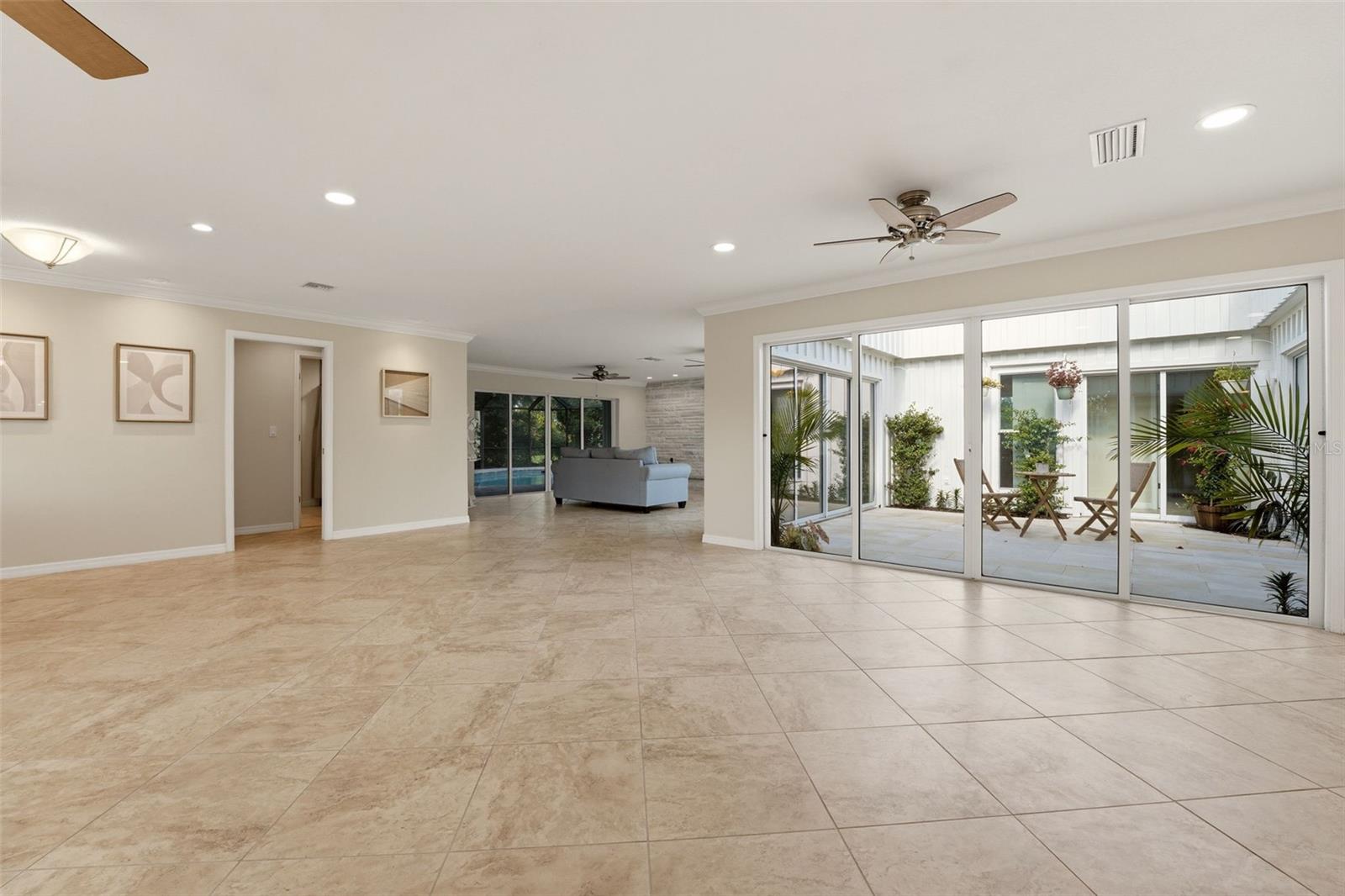 2180 W DOLPHIN DR, ENGLEWOOD, FL, 34223