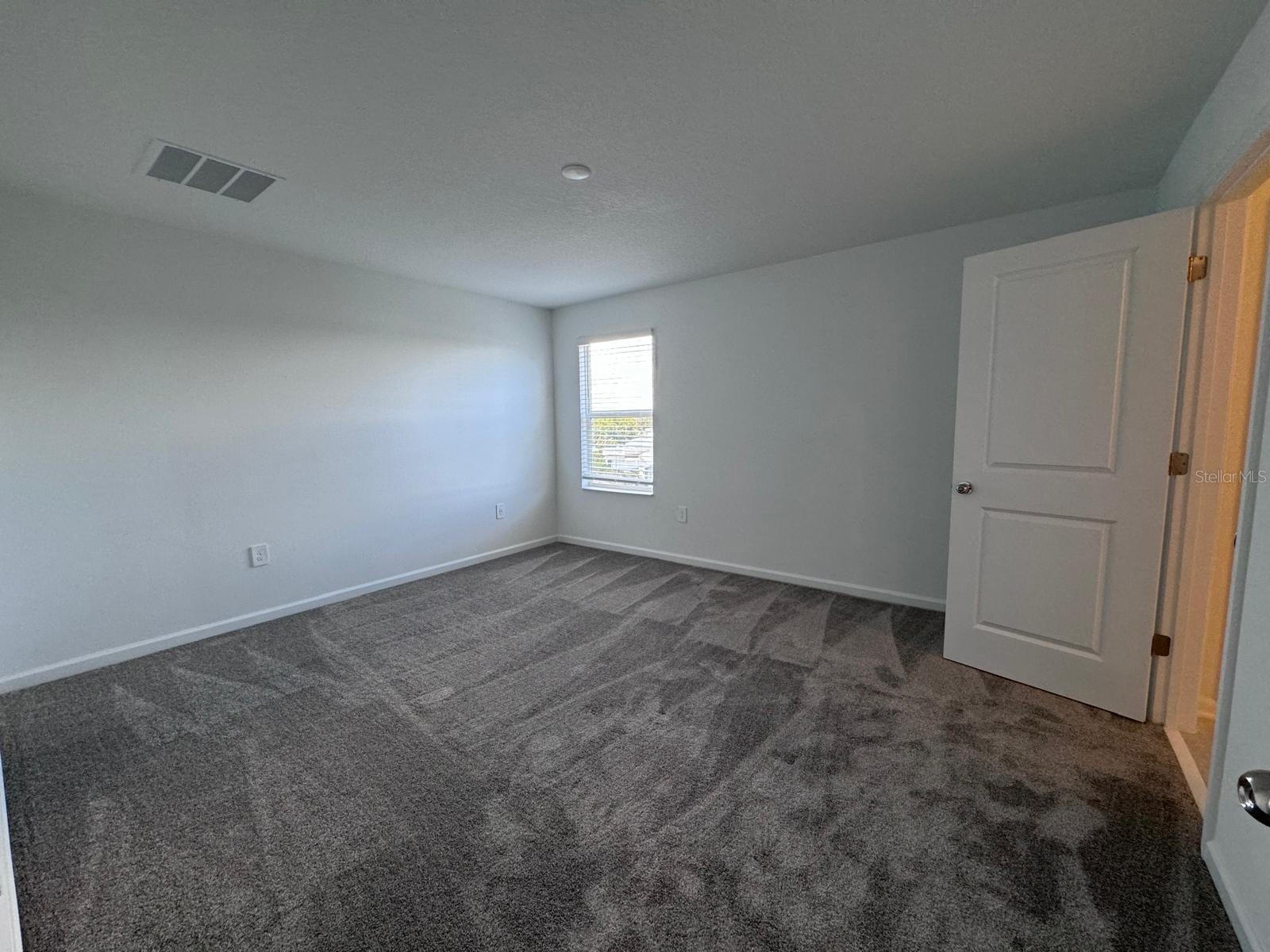 1033 WATERFALL BLVD, DAVENPORT, FL, 33837