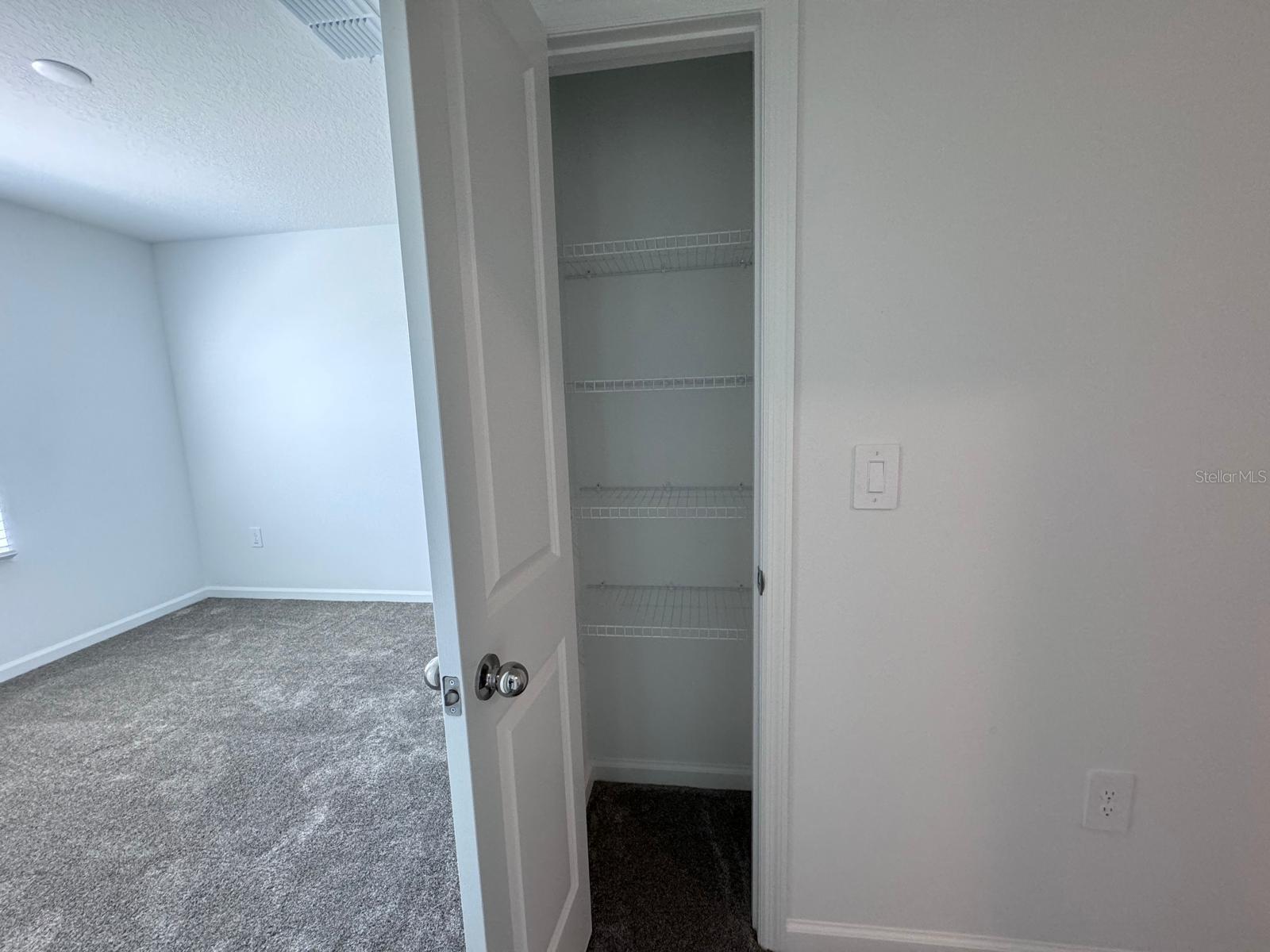 1033 WATERFALL BLVD, DAVENPORT, FL, 33837