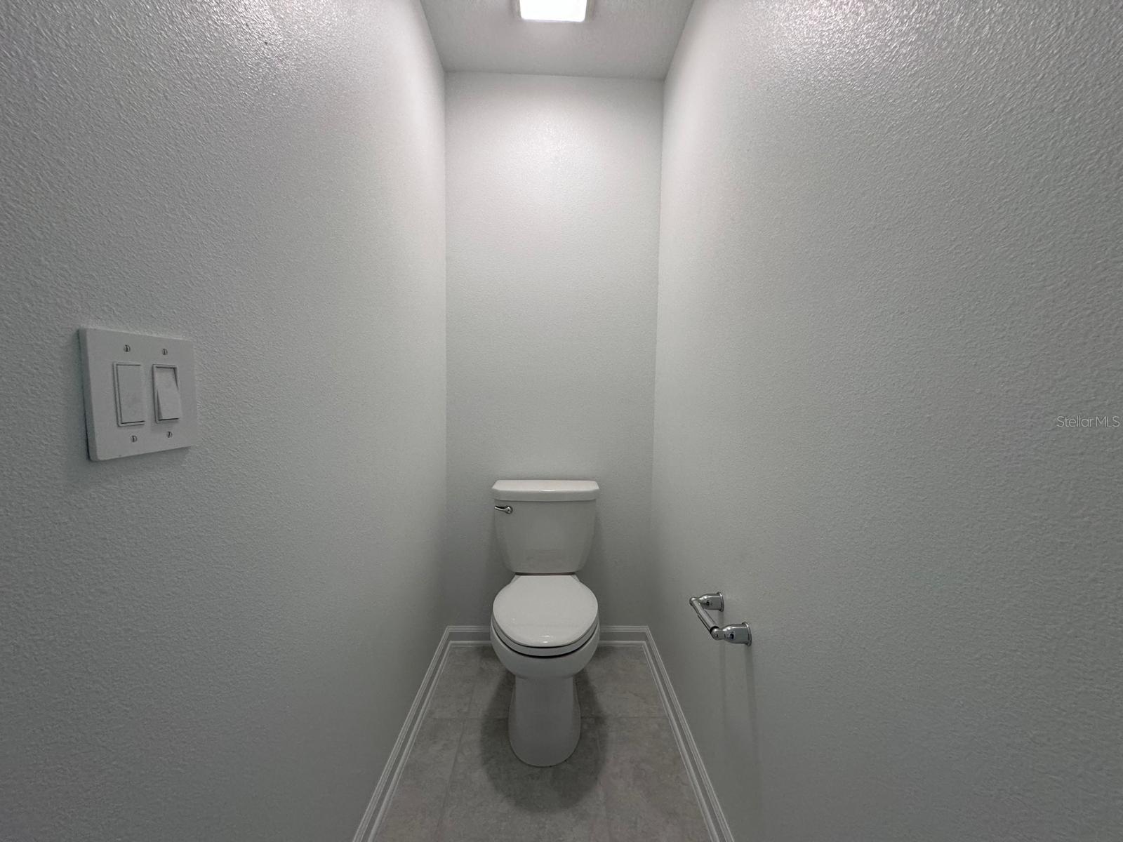 1033 WATERFALL BLVD, DAVENPORT, FL, 33837