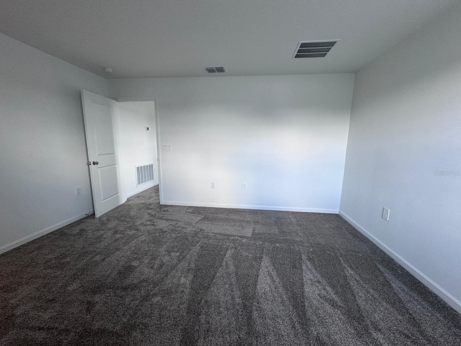 1033 WATERFALL BLVD, DAVENPORT, FL, 33837