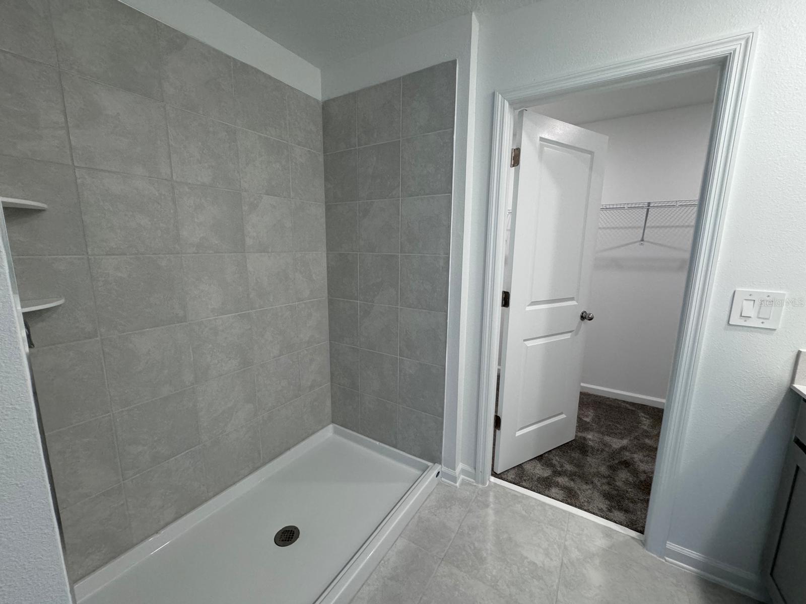 1033 WATERFALL BLVD, DAVENPORT, FL, 33837