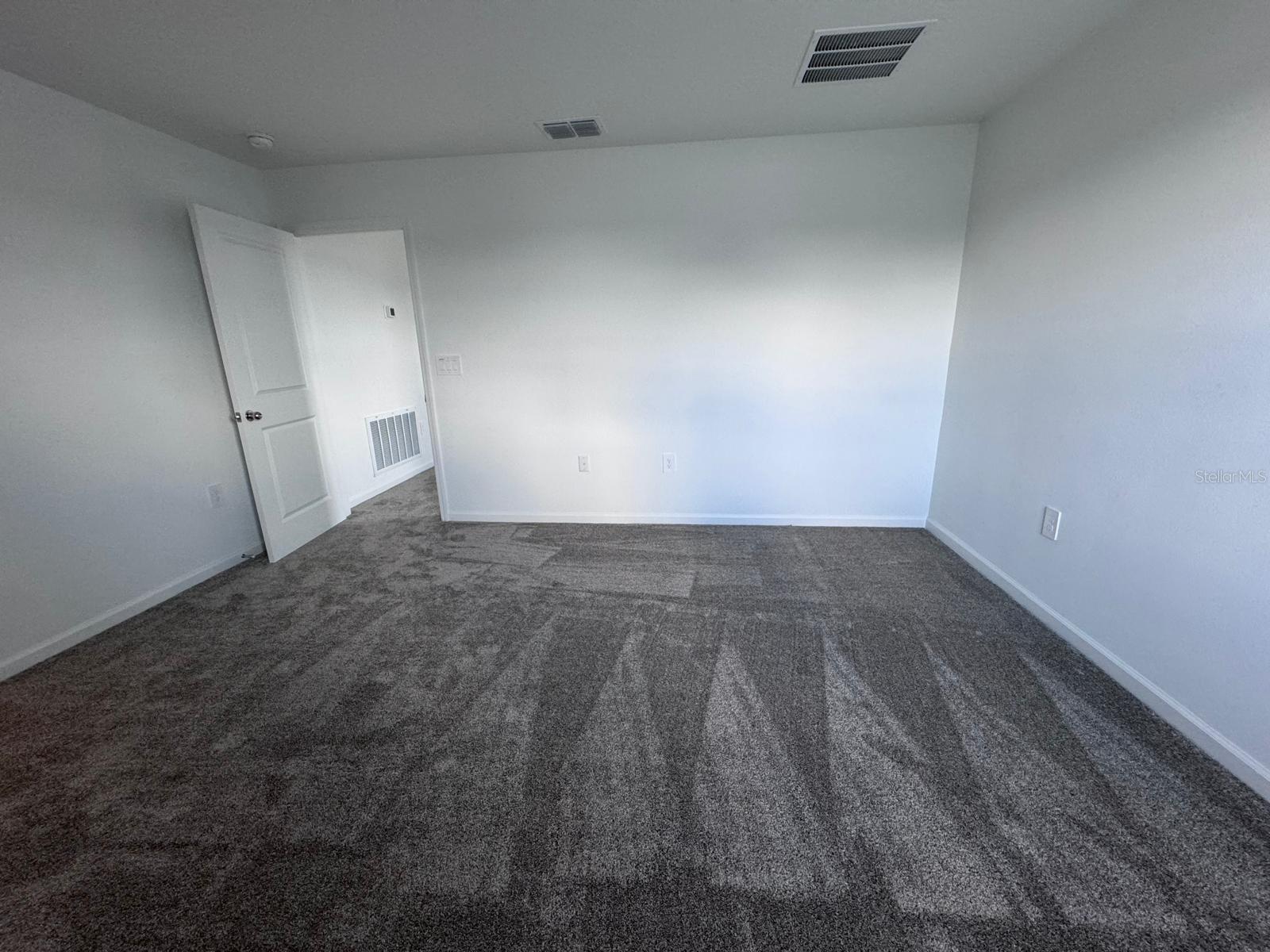 1033 WATERFALL BLVD, DAVENPORT, FL, 33837