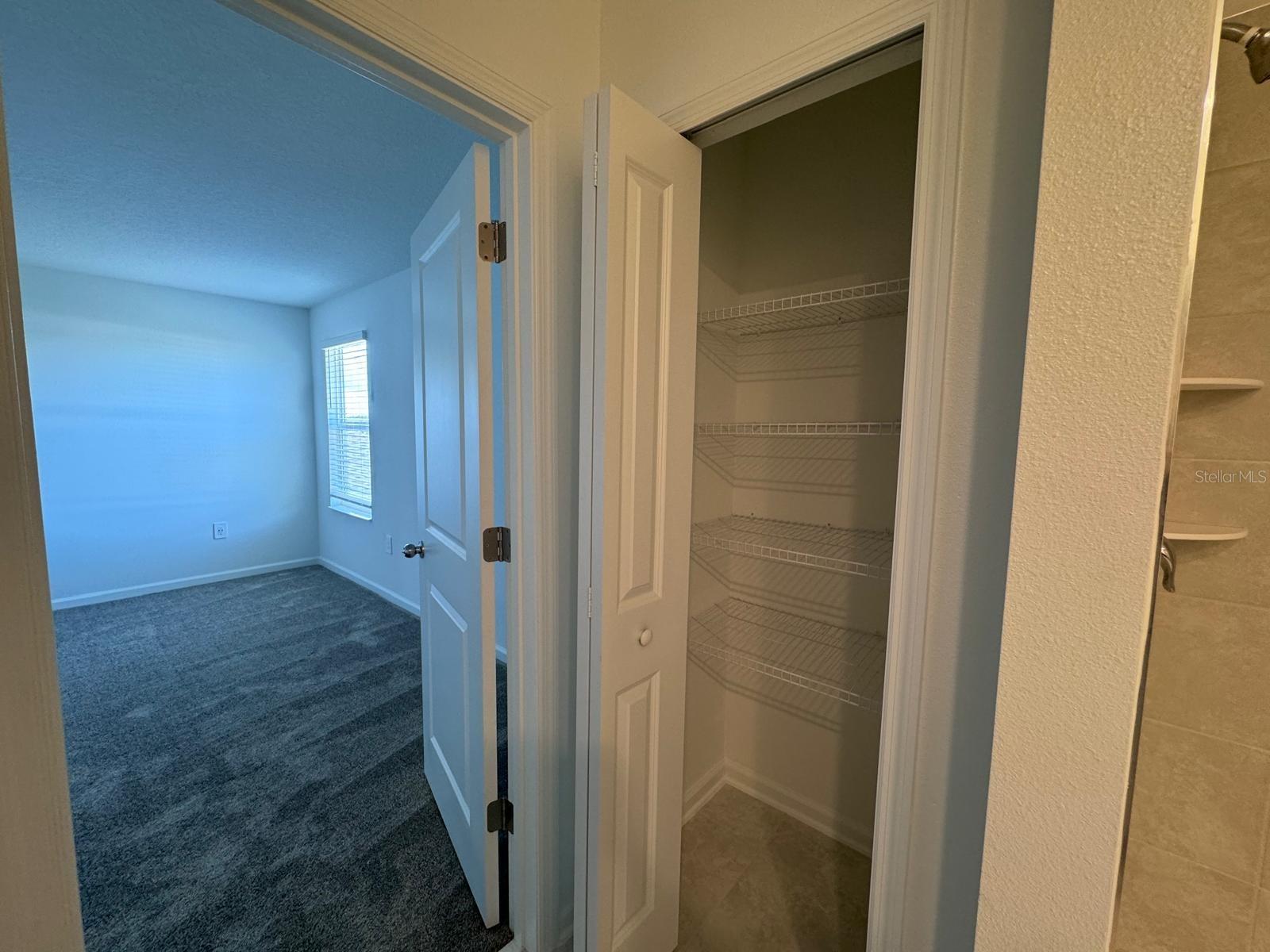 1033 WATERFALL BLVD, DAVENPORT, FL, 33837