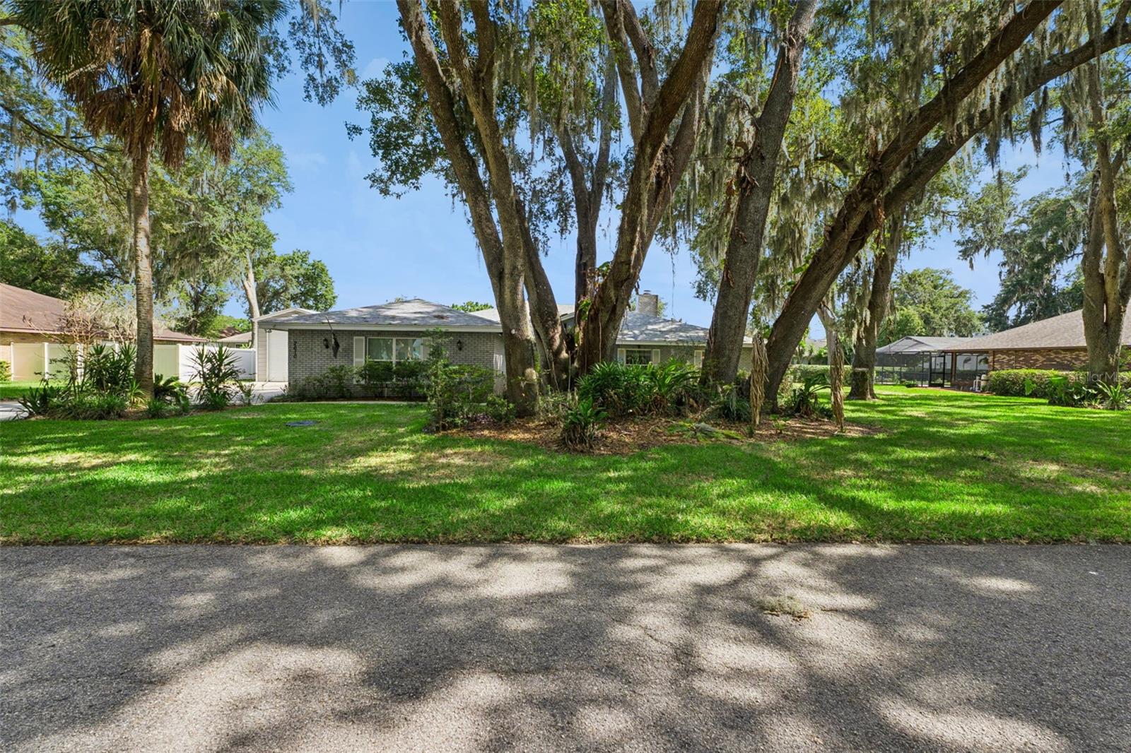 2610 TWELVE POINT DR, LAKELAND, FL, 33811