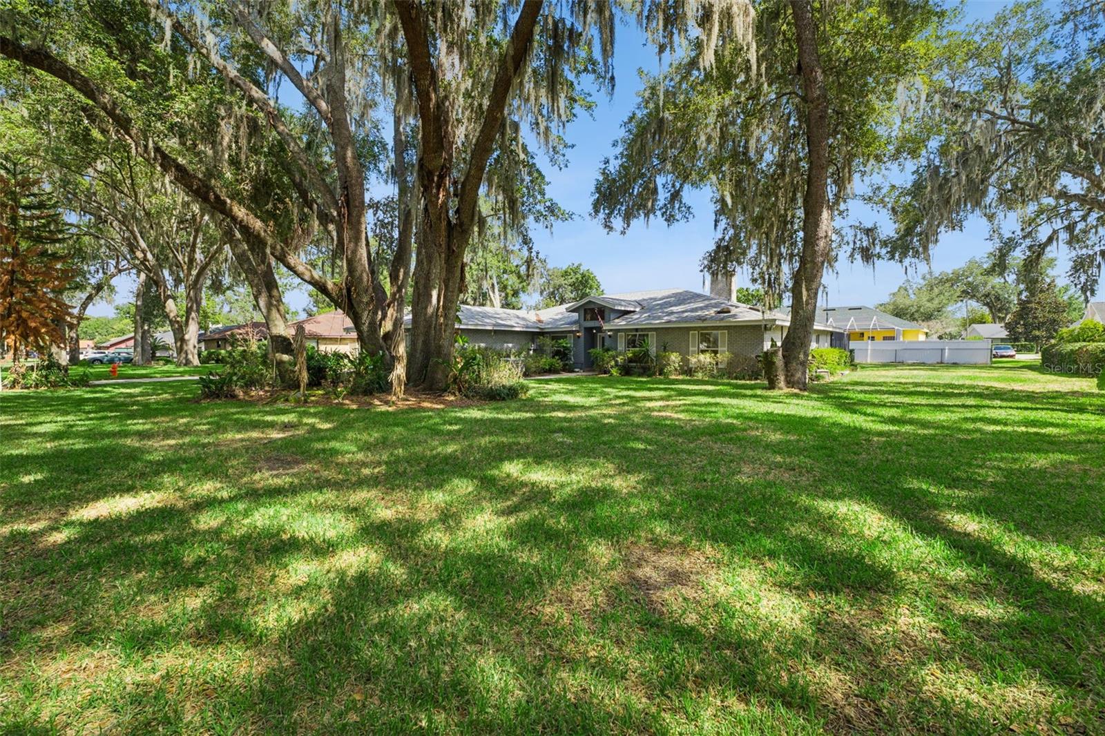2610 TWELVE POINT DR, LAKELAND, FL, 33811