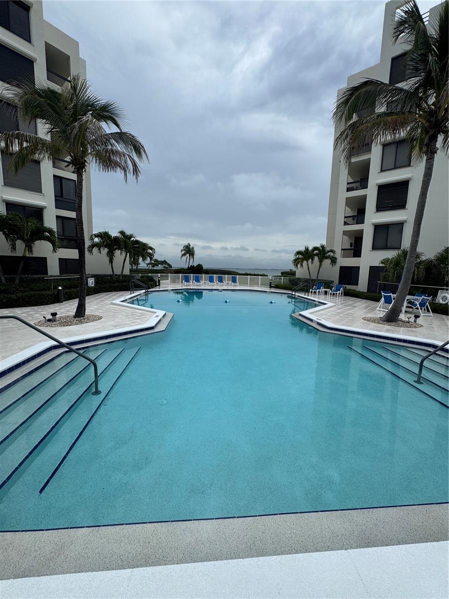 2020 HARBOURSIDE DR #446, LONGBOAT KEY, FL, 34228