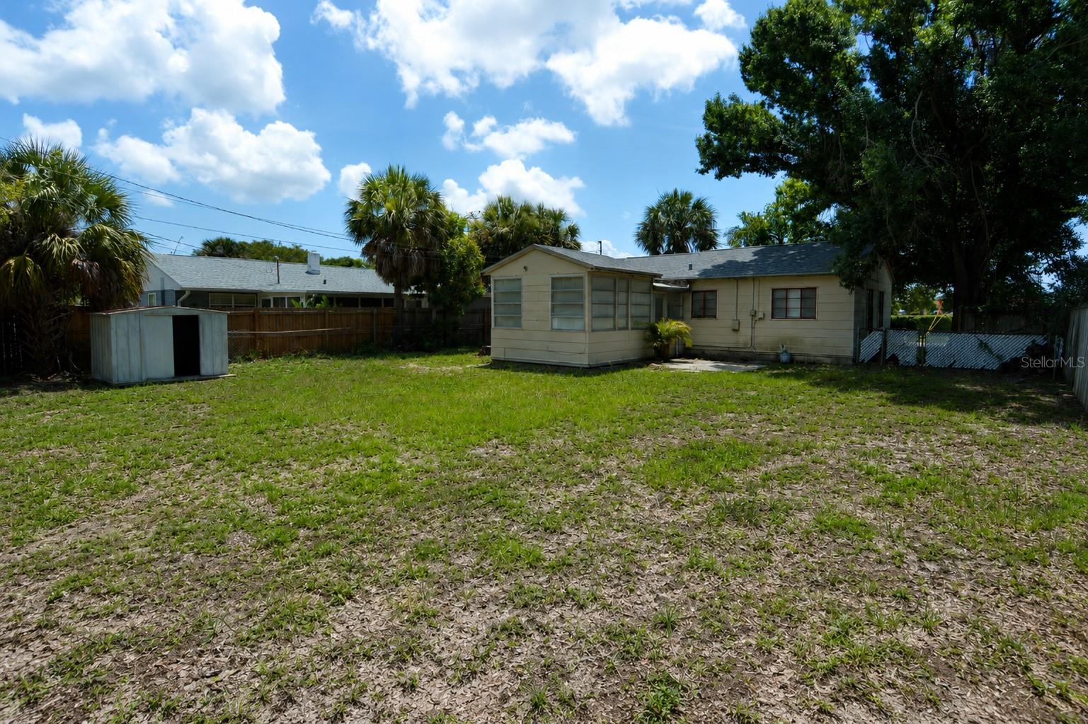 1108 WINCHESTER RD N, ST PETERSBURG, FL, 33710