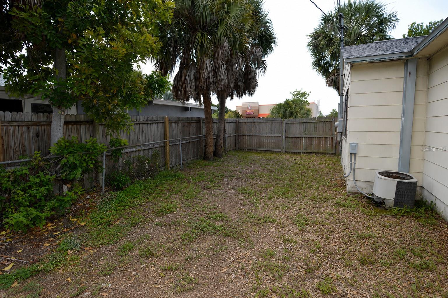 1108 WINCHESTER RD N, ST PETERSBURG, FL, 33710
