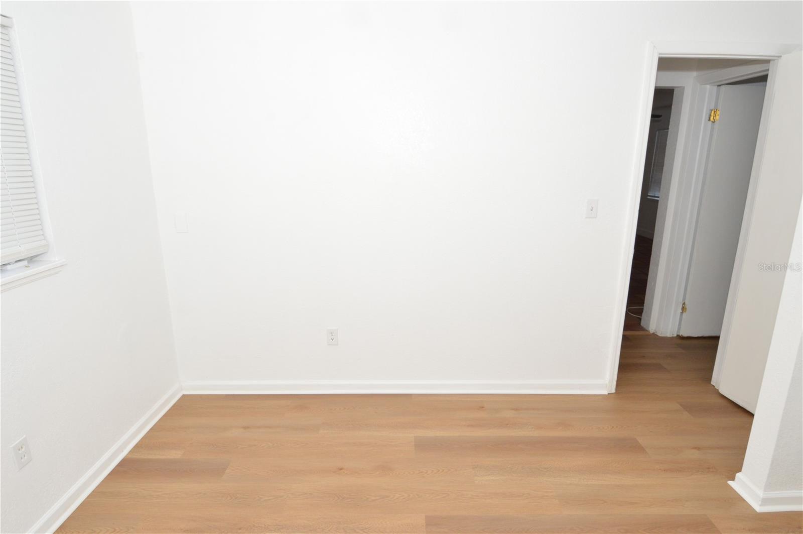 1108 WINCHESTER RD N, ST PETERSBURG, FL, 33710