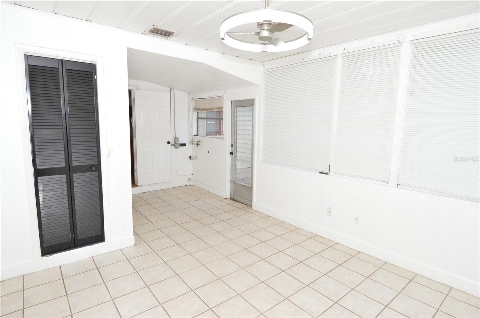 1108 WINCHESTER RD N, ST PETERSBURG, FL, 33710