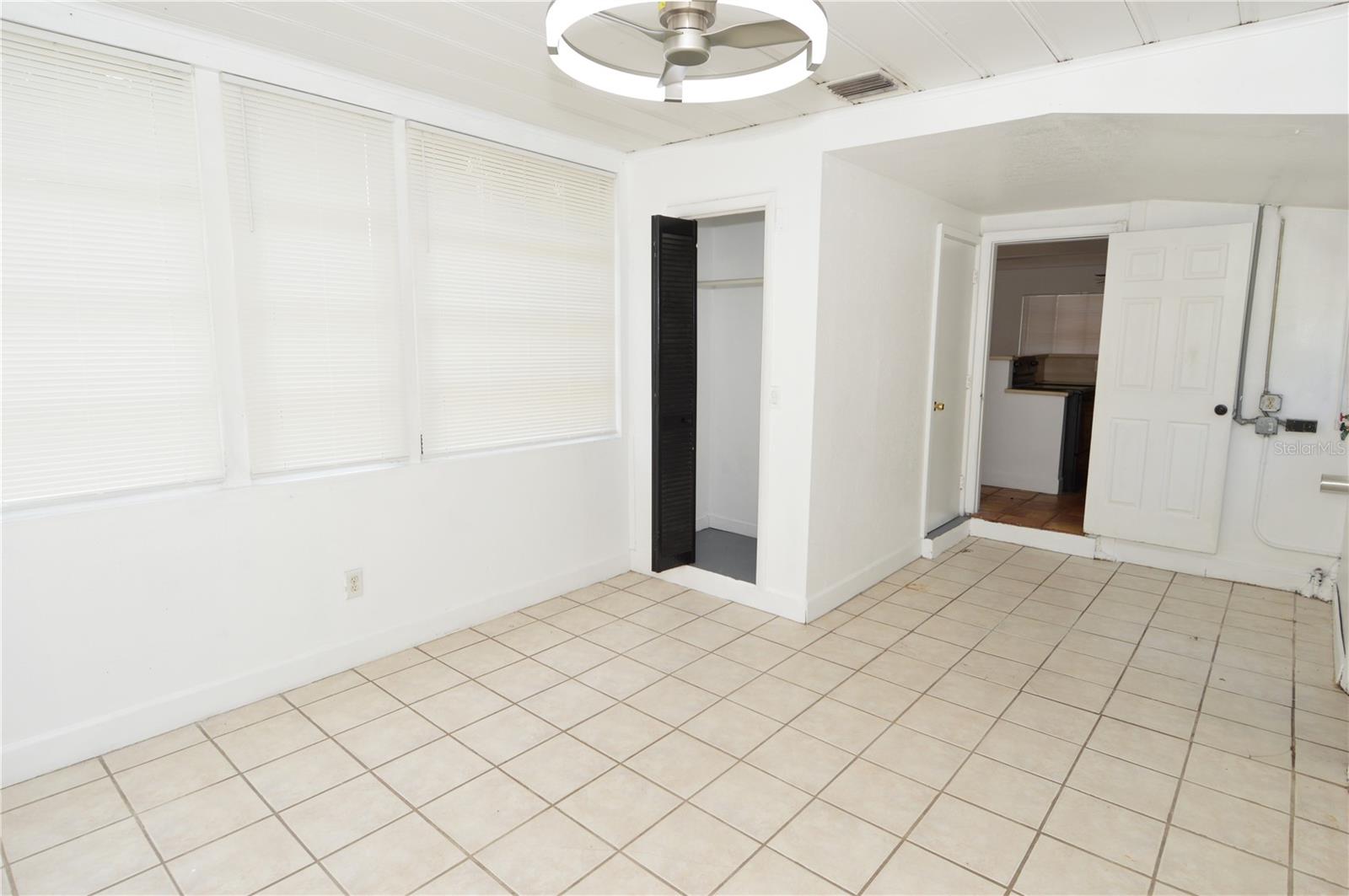 1108 WINCHESTER RD N, ST PETERSBURG, FL, 33710