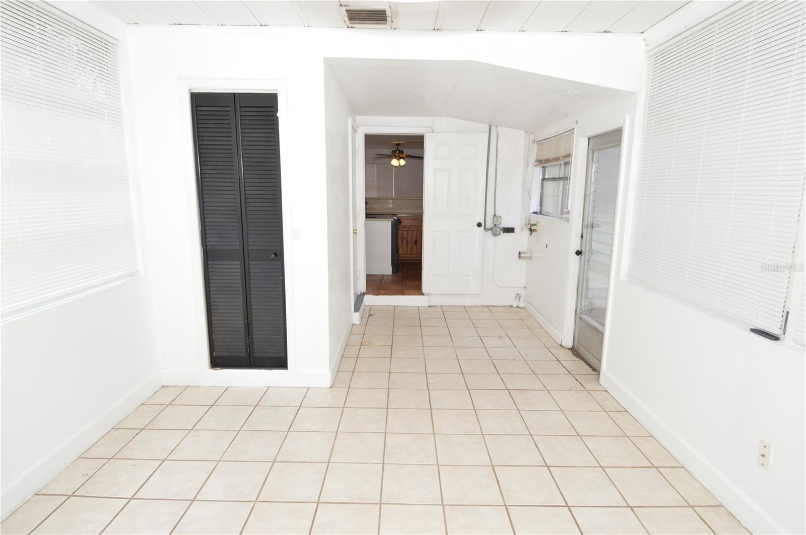 1108 WINCHESTER RD N, ST PETERSBURG, FL, 33710