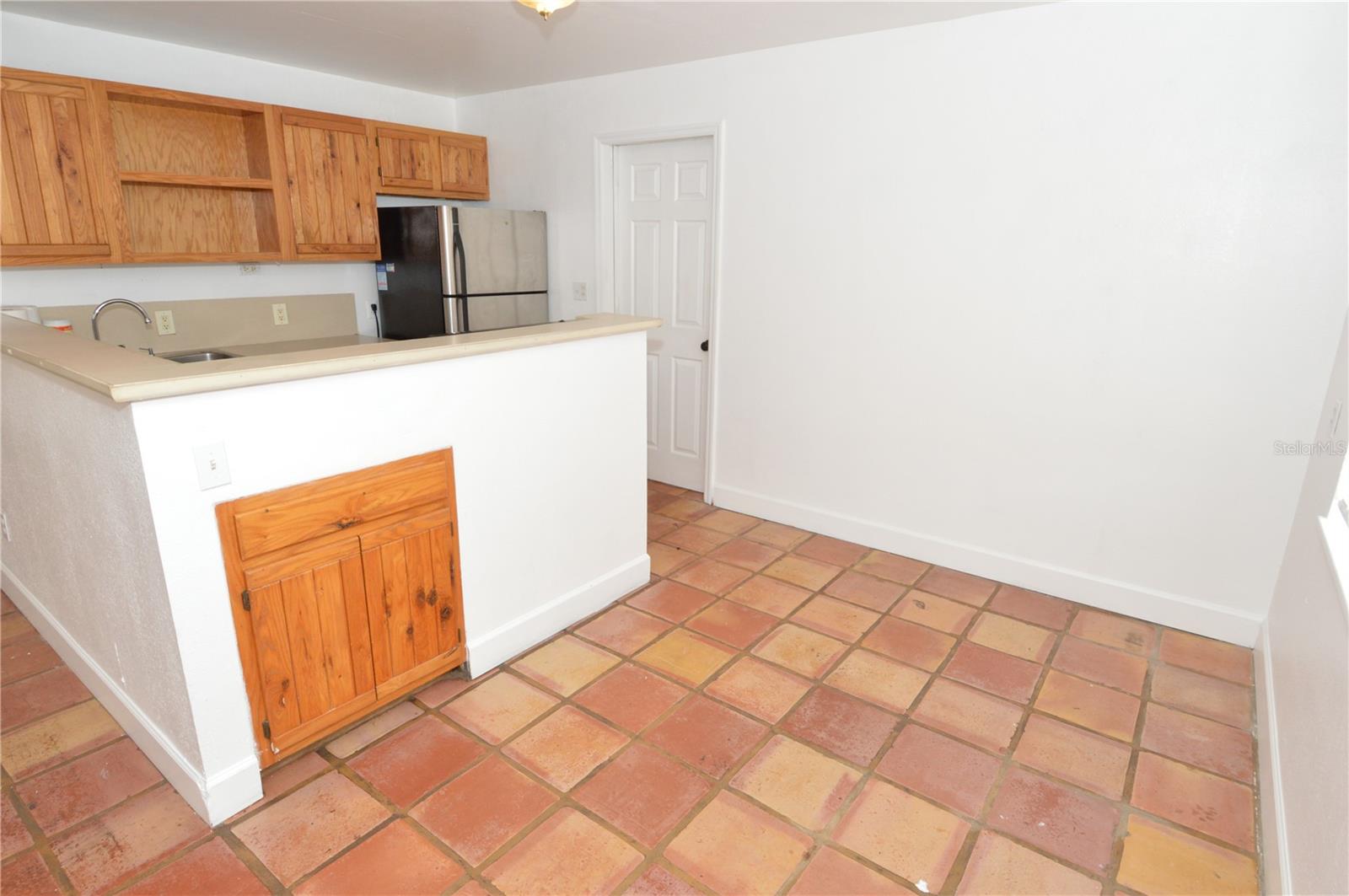 1108 WINCHESTER RD N, ST PETERSBURG, FL, 33710