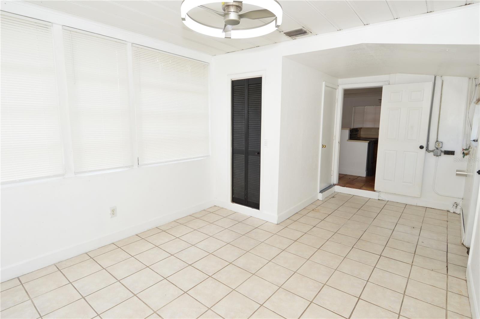 1108 WINCHESTER RD N, ST PETERSBURG, FL, 33710