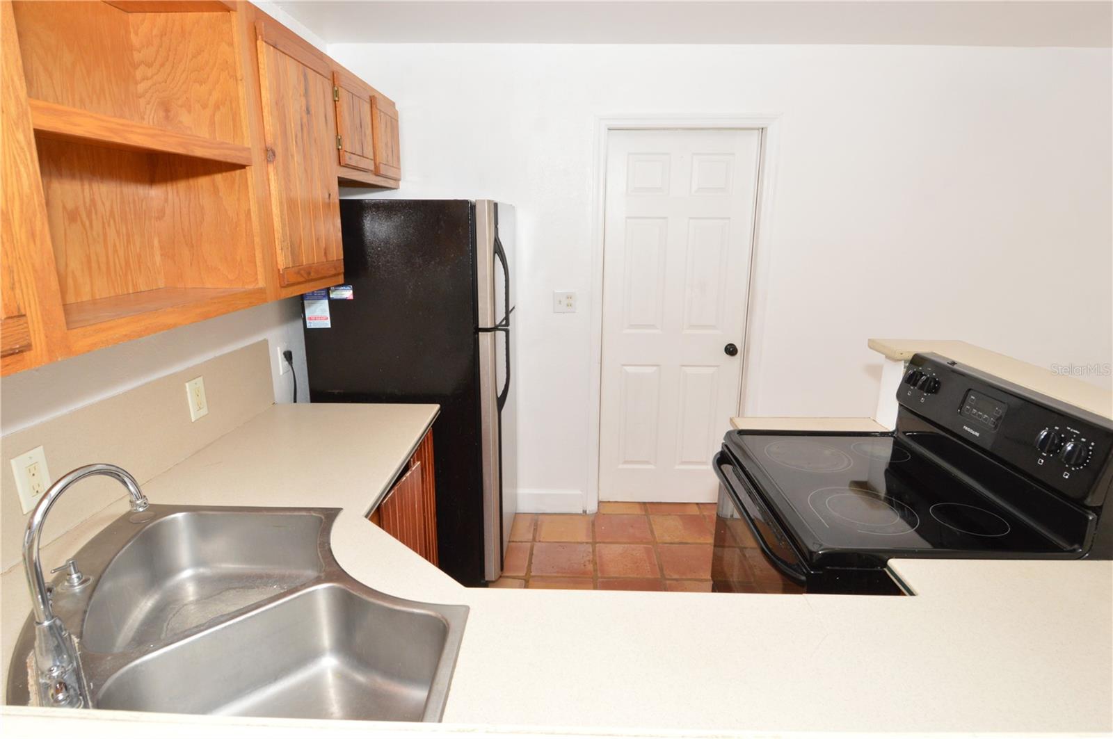 1108 WINCHESTER RD N, ST PETERSBURG, FL, 33710