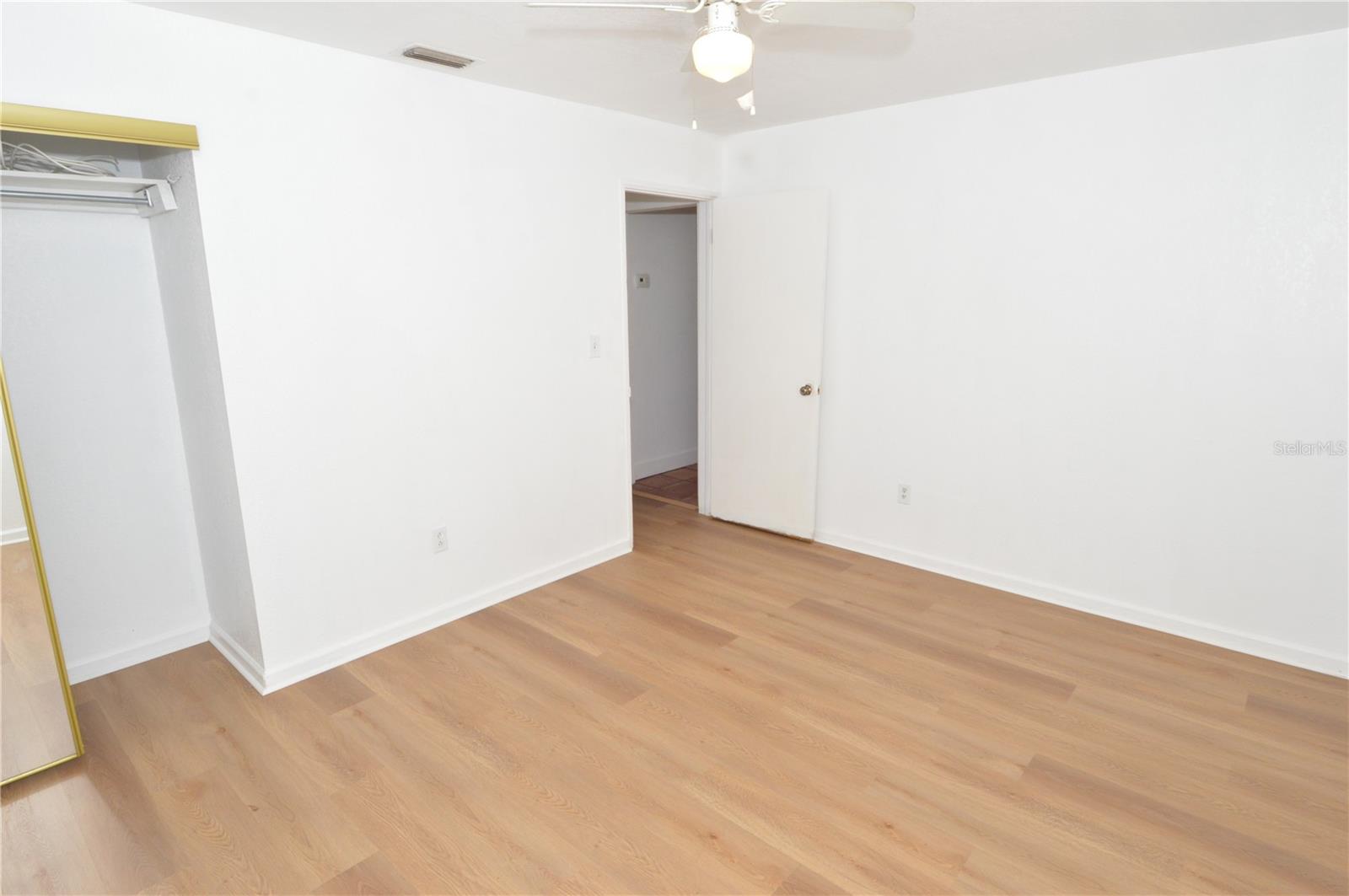 1108 WINCHESTER RD N, ST PETERSBURG, FL, 33710