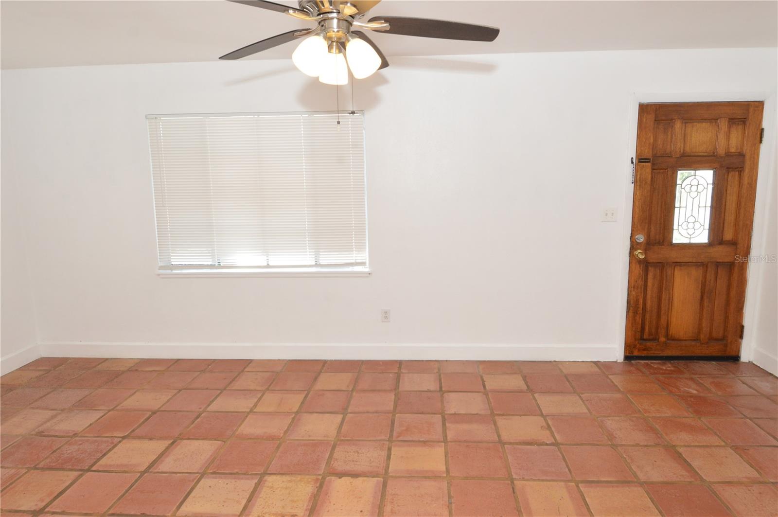 1108 WINCHESTER RD N, ST PETERSBURG, FL, 33710