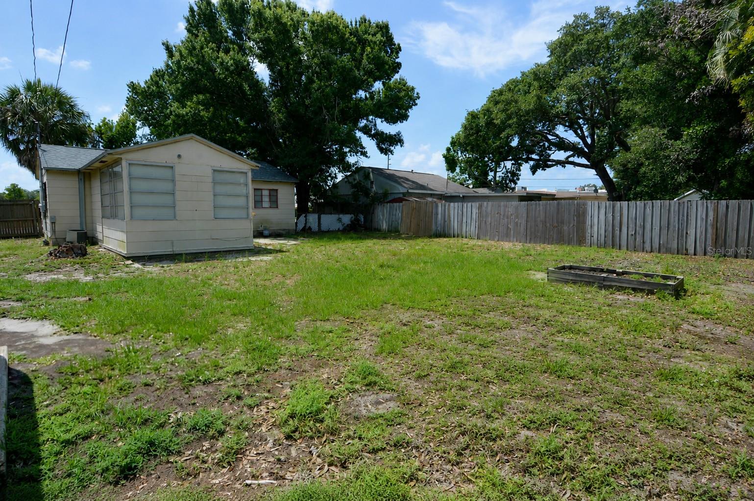 1108 WINCHESTER RD N, ST PETERSBURG, FL, 33710