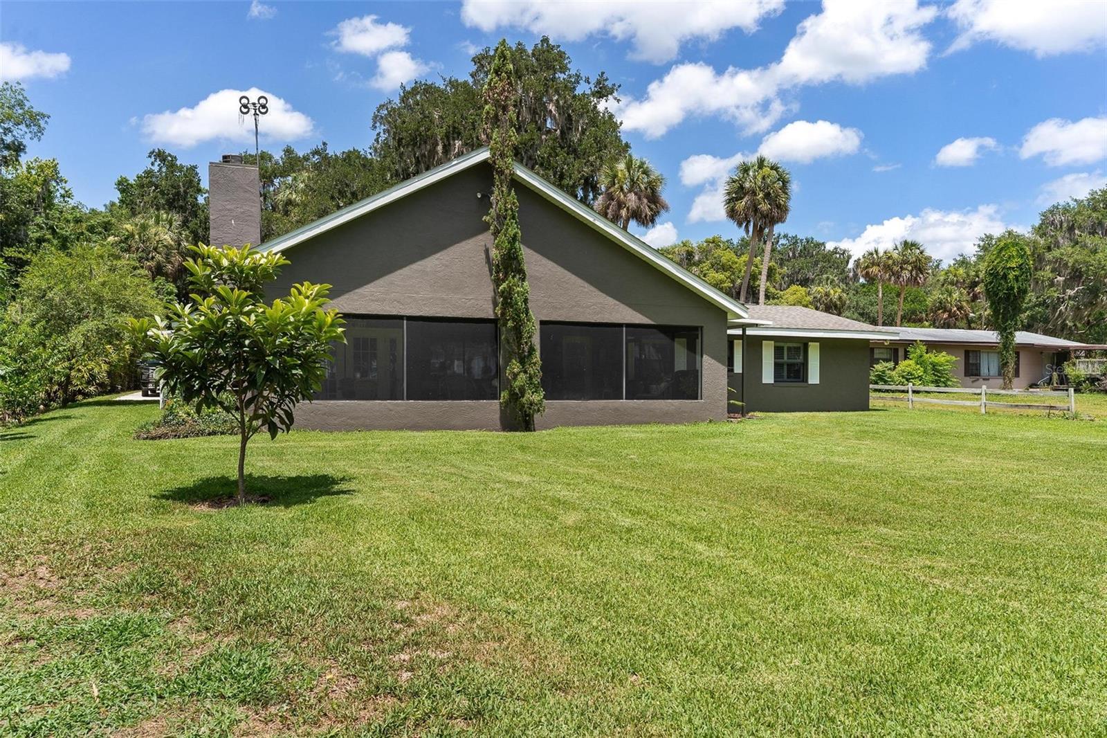 29205 S CORLEY ISLAND RD, LEESBURG, FL, 34748