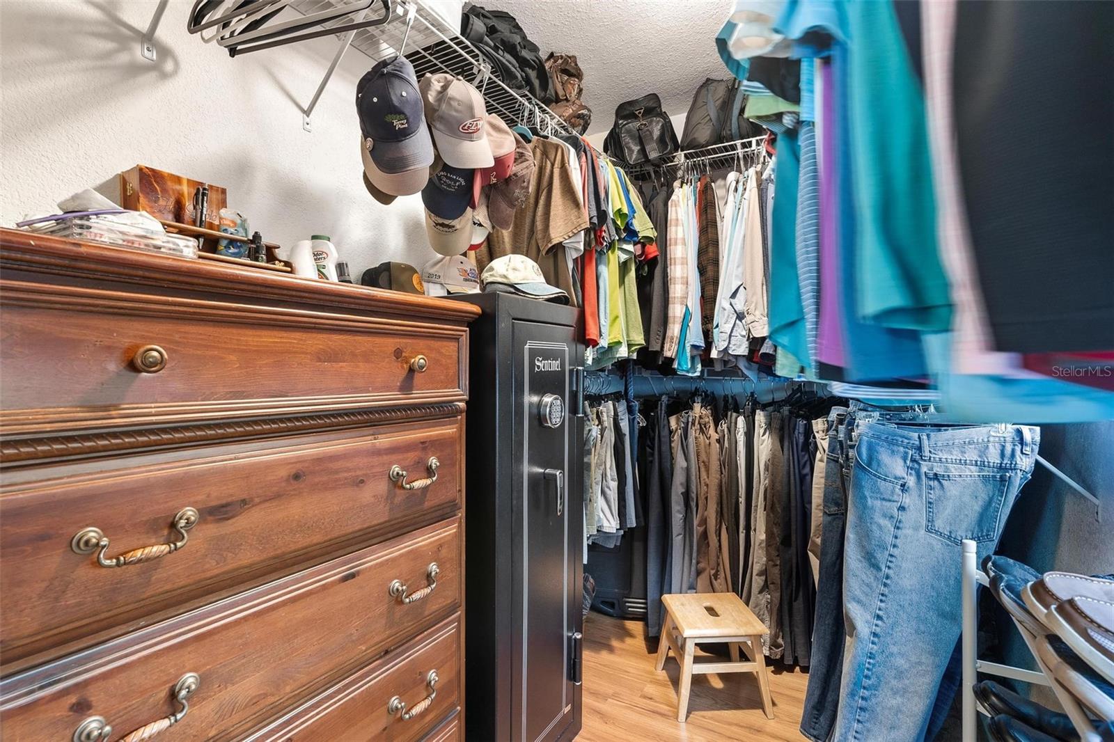 29205 S CORLEY ISLAND RD, LEESBURG, FL, 34748