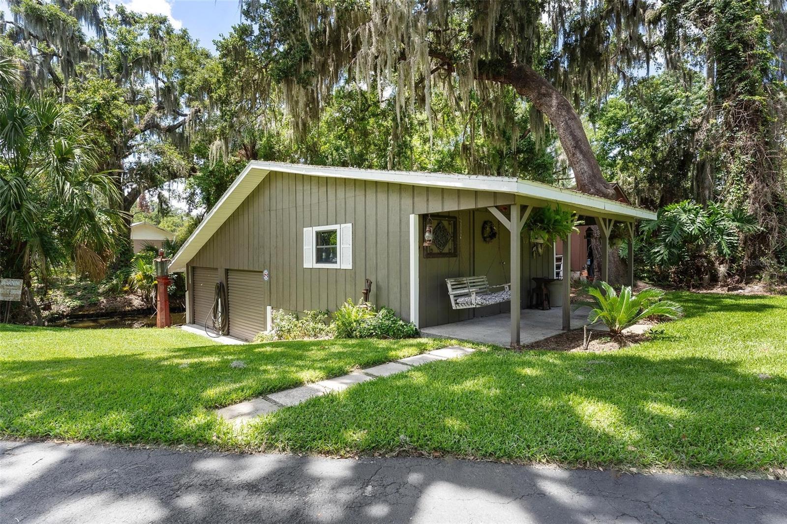29205 S CORLEY ISLAND RD, LEESBURG, FL, 34748